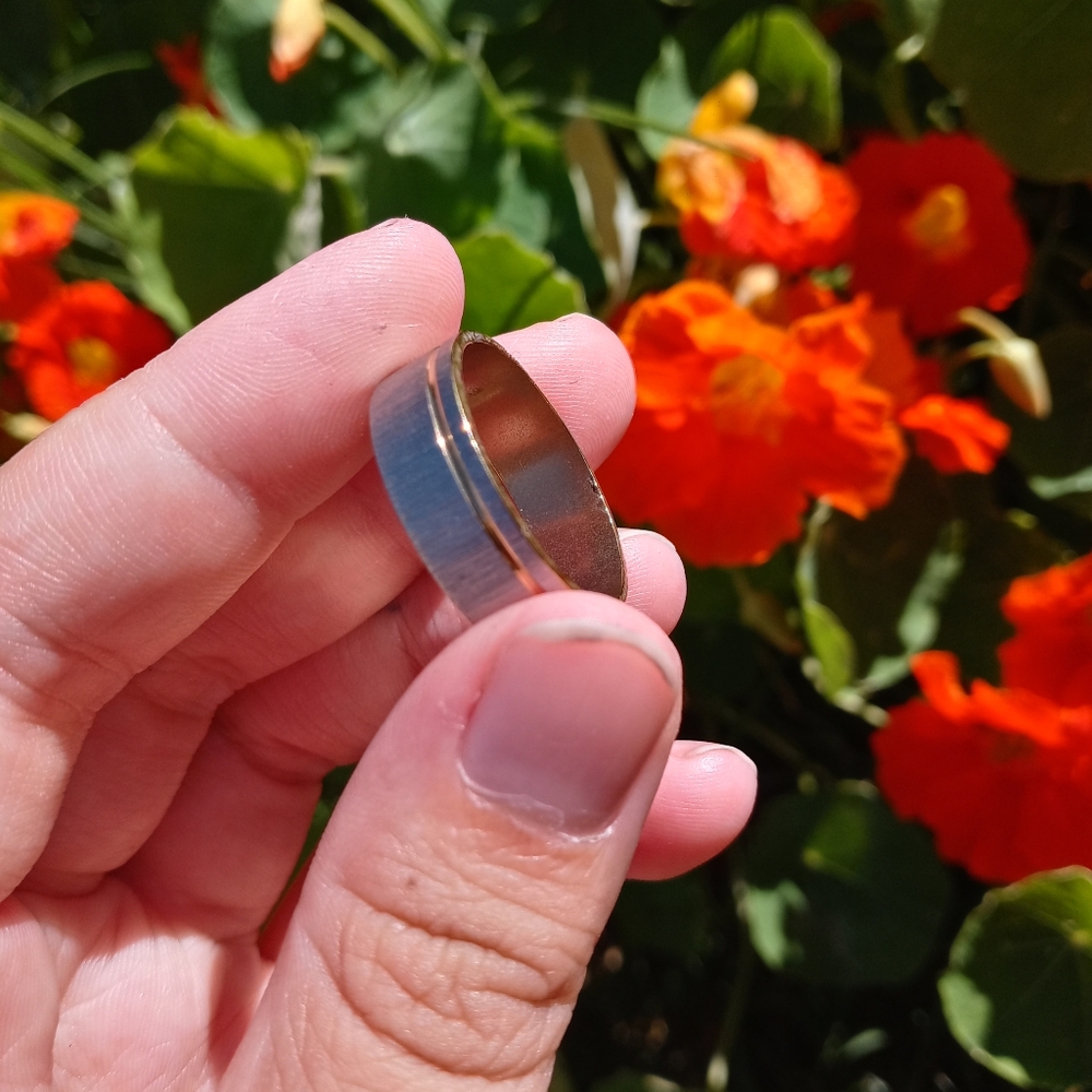 Ring - Picture 3 of 5